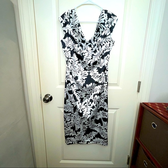 Maggy London Double V Neck Black White Midi Dress 8 - Picture 3 of 16